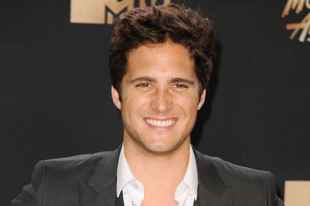 Diego Boneta ha cautivado a esta cantante internacional Diego Boneta ha cautivado a esta cantante internacional