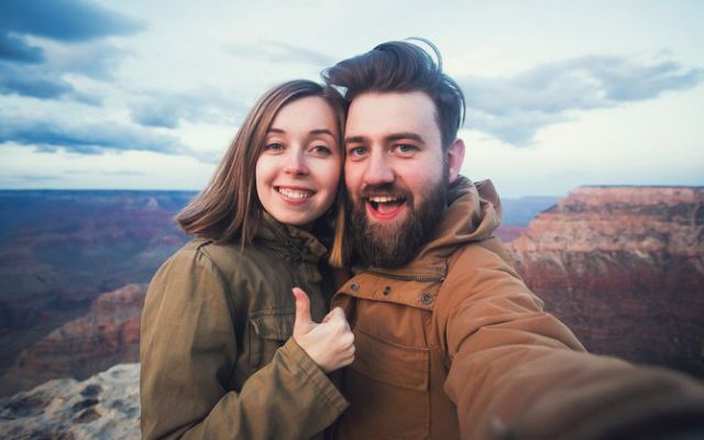 A las mujeres les interesan los hombres que se parecen a uno de sus familiares A las mujeres les interesan los hombres que se parecen a uno de sus familiares