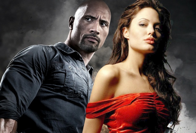 Universal quiere a Dwayne Johnson y Angelina Jolie para papeles monstruosos