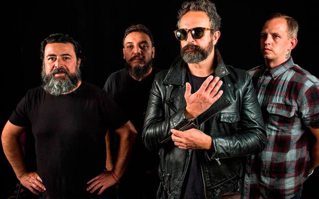 Molotov está en el Evento 40 2019 con todo su gimme the power además de todos sus éxitos