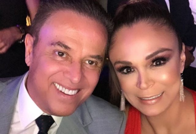 Esposa de Mario Bezares le pide consejos para soportar el encierro