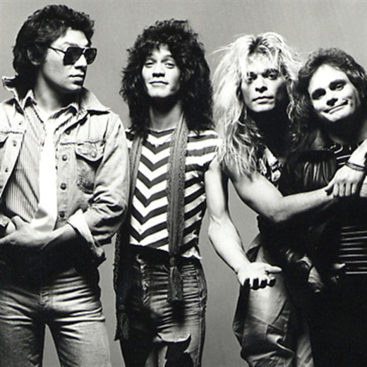 Van Halen se presenta ante un selecto grupo de fans