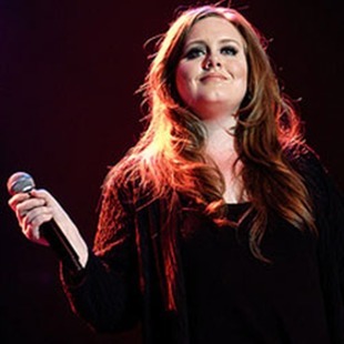 Adele empata al Titanic y rebasa a The Beatles y Pink Floyd