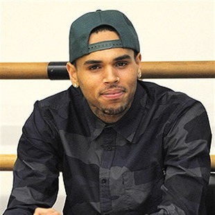 Chris Brown lanzará nuevo disco