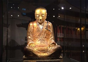 ¡Descubren un ente en el interior de una estatua de Buda!
