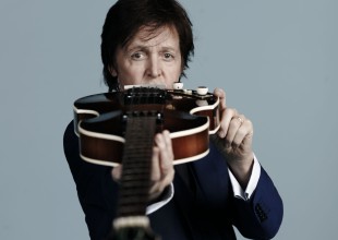 Paul McCartney se inspira en el baño