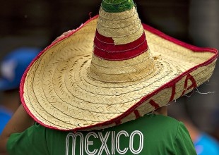 Prohíben sombreros mexicanos