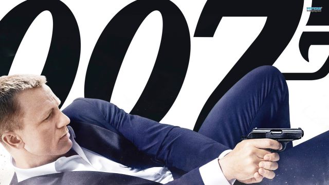 Una 'Chica Bond' opina quién debe ser el próximo 007