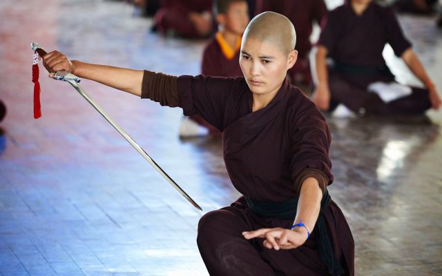 Monjas que practican Kung Fu