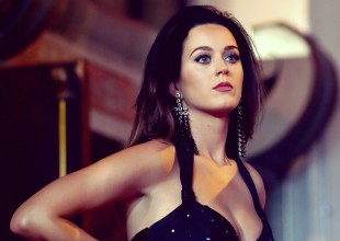 Katy Perry se desnuda "para cambiar al mundo"