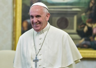 ¿El Papa Francisco en el batimóvil?