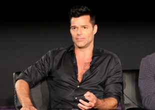 Ricky Martin desnudo para serie de televisión