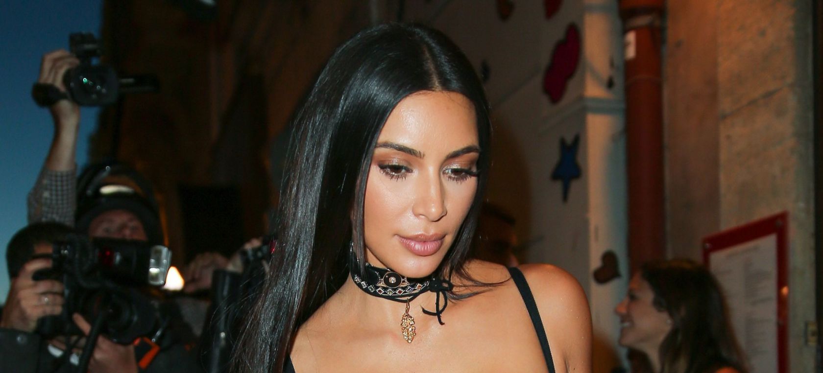 Instagram Kim Kardashian se quita el bra en selfie Actualidad LOS México