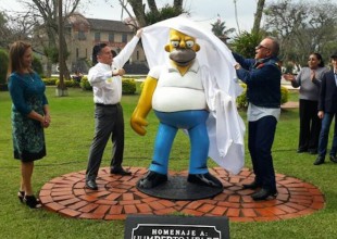 Primera estatua de Homero Simpson, en Orizaba