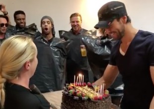 Enrique Iglesias es tachado de "mal gusto" con esto que hizo en su cumpleaños