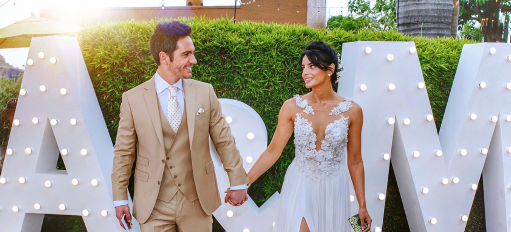 Instagram Aislinn Derbez y Mauricio Ochmann irradian amor en su