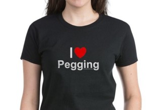 Nueva moda sexual llamada Pegging