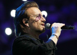 Bono pierde la voz a medio concierto