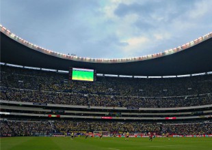 Lamentan el fallecimiento de la voz más grande del Estadio Azteca