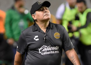 Maradona explota contra la FIFA