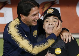 Maradona asegura que le regaló el triunfo a Bruno Marioni