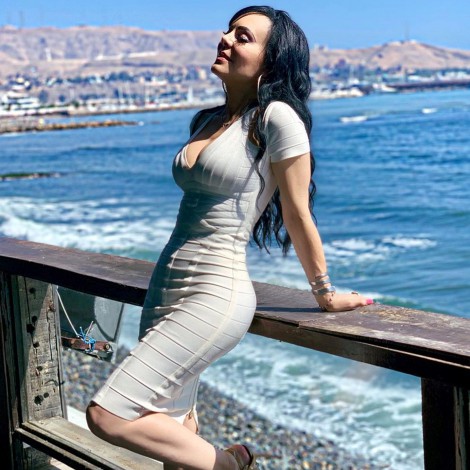 Maribel Guardia presenta a su guapa sobrina y alborota Instagram