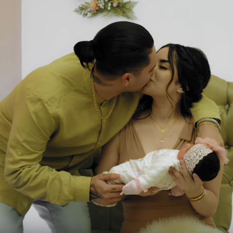 Kimberly Loaiza y Juan de Dios Pantoja presentan a su hija en tierno video