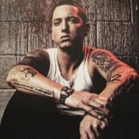 Eminem demanda a Spotify por derechos de autor