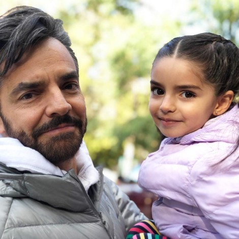 El tierno momento en el que Aitana Derbez intenta adivinar la edad de su papá Eugenio Derbez