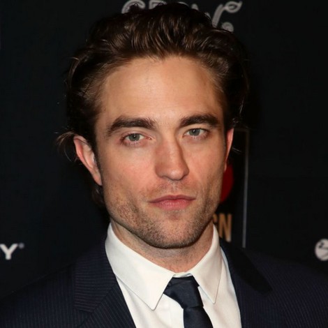 Robert Pattinson se puso el traje de "Batman" y dio sus primeras impresiones