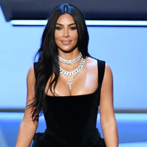 El discurso de Kim Kardashian y Kendal Jenner en los Emmys generó la burla de todos