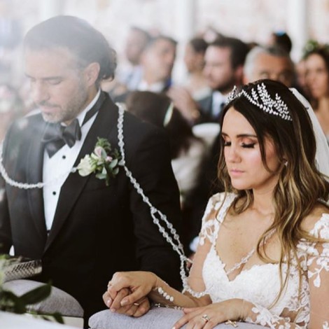 Dulce María comparte momentos románticos de su boda