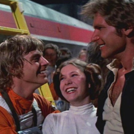 Luke Skywalker y Han Solo se besaron en escena eliminada de Star Wars, lo confirma Mark Hamill