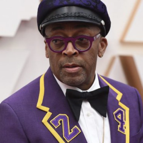 Spike Lee rinde homenaje a Kobe Bryant en la alfombra roja de los Oscar 2020