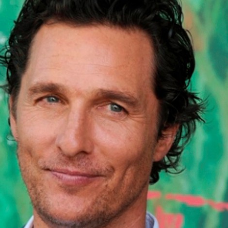 Matthew McConaughey envía mensaje en español para invitarte a usar cubrebocas