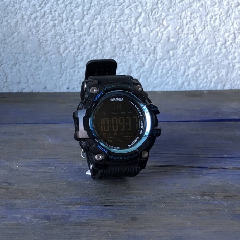 SKMEI 1227, reseña de un smartwatch que cumple