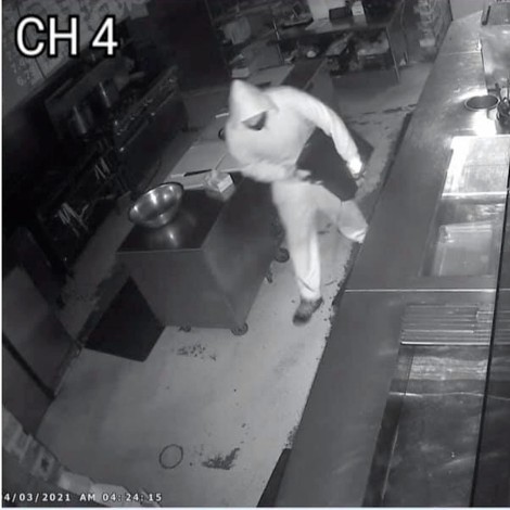 Empresario ofrece trabajo a hombre que robó su restaurante