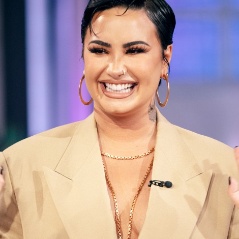 Tras declararse pansexual, Demi Lovato en un dilema sobre su deseo de ser mamá
