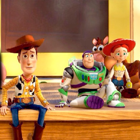 Joven recrea conmovedora escena de “Toy Story” para irse a la universidad