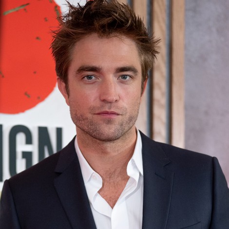 Director de "Parasite”, Bong Joon-Ho quiere a Robert Pattinson en nuevo film