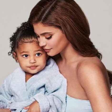 Kylie Jenner le da la bienvenida a su segundo hijo