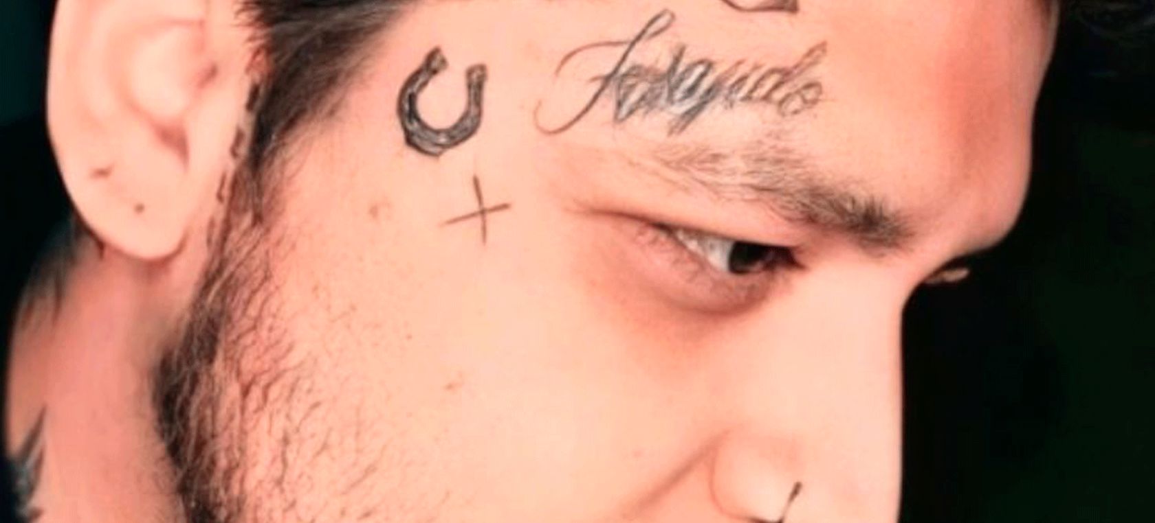 Christian Nodal Se Quita El Primer Tatuaje De Belinda Así Luce Ahora