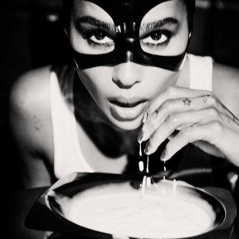 ¡Preparación ante todo! Zoë Kravitz bebió leche como un gato para interpretar a Catwoman