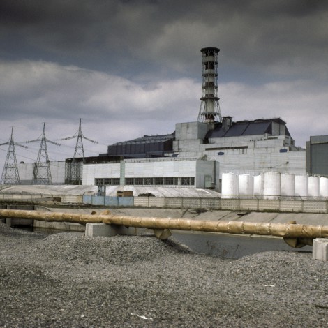 Registran apagón en la planta nuclear de Chernóbil; advierten riesgo de radiaciones