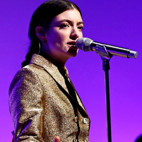 Lorde sorprende a sus fans cantando 'Hentai' de Rosalía en pleno concierto