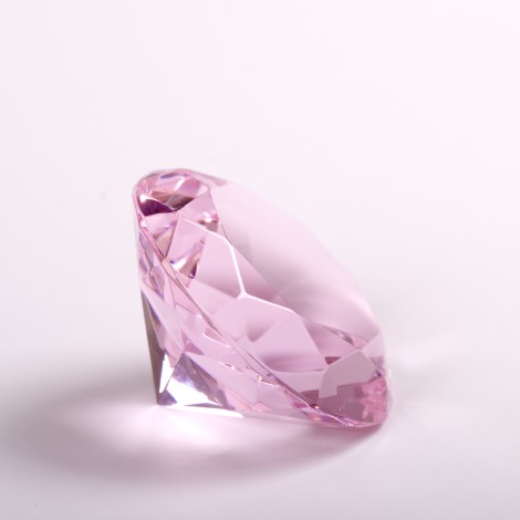 Descubren el diamante rosa más grande de los últimos 300 años