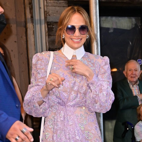 Doble de Jennifer Lopez engaña a fans y paparazzis