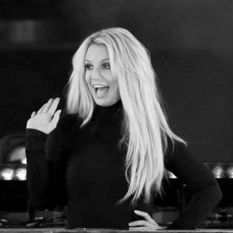 Britney Spears sube foto con pijama transparente y pone en duda su salud mental