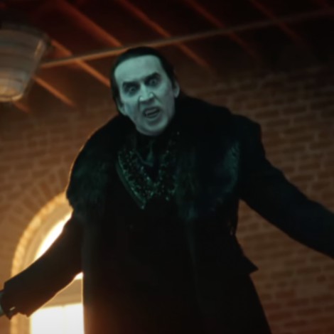 Así luce Nicolas Cage en su transformación como Drácula en el primer tráiler de ‘Renfield’