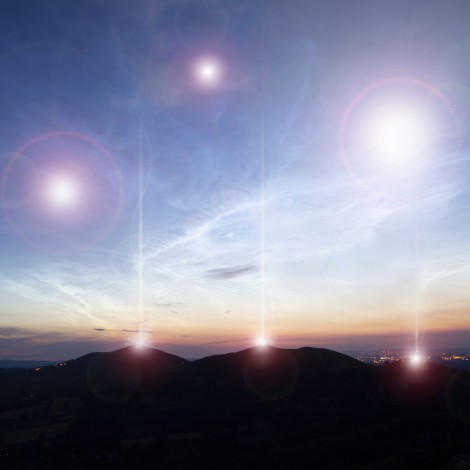 ¿Son OVNIS? Captan extraños objetos voladores saliendo del Popocatépetl